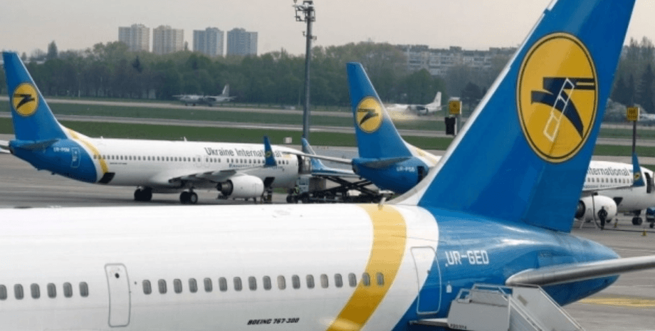 самолет, аэропорт, авиасообщение