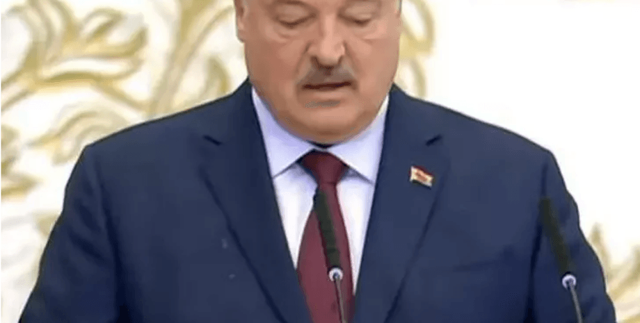 Александр Лукашенко, лукашенко выступил в пиджаке с пятнами, лукашенко инаугурация, президент Беларуси