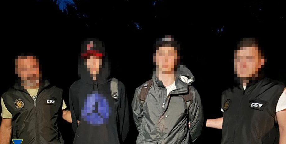 Підлітки, які підпалювали авто бійців ЗСУ у Львові