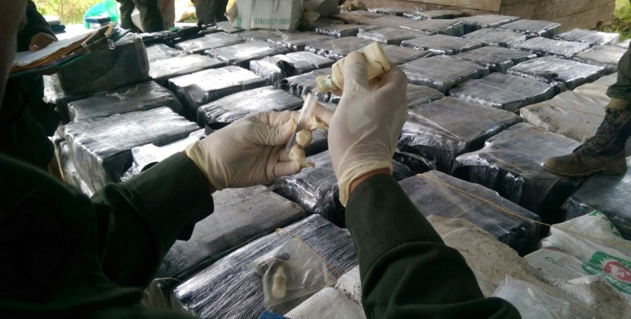 Конфискованные наркотики / Фото: twitter.com/PoliciaColombia