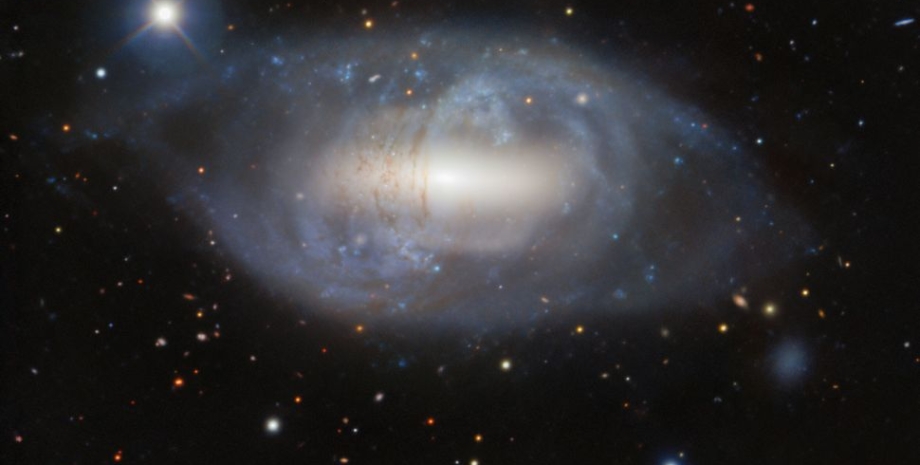 Галактика NGC 2685