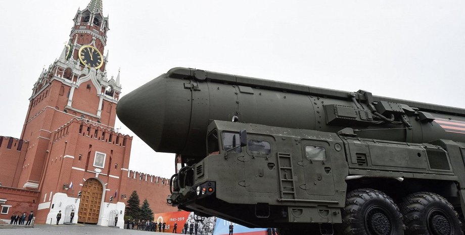 Condividi: La Russia intende riprendere i test nucleari, il motivo formale è sta...