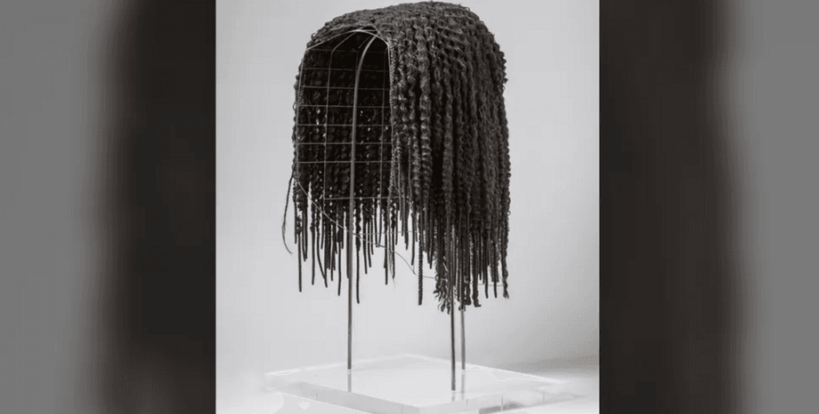 Вчені знайшли перуку у гробниці в Фівах