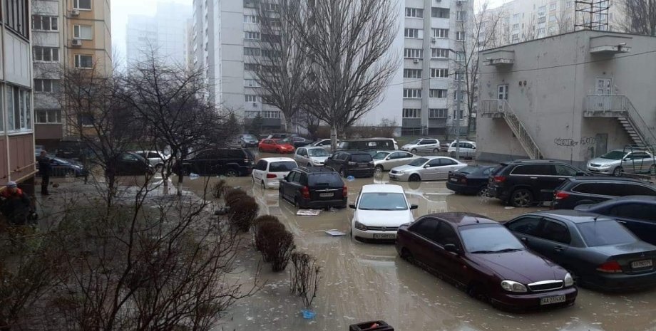 Київ, потоп, автомобілі