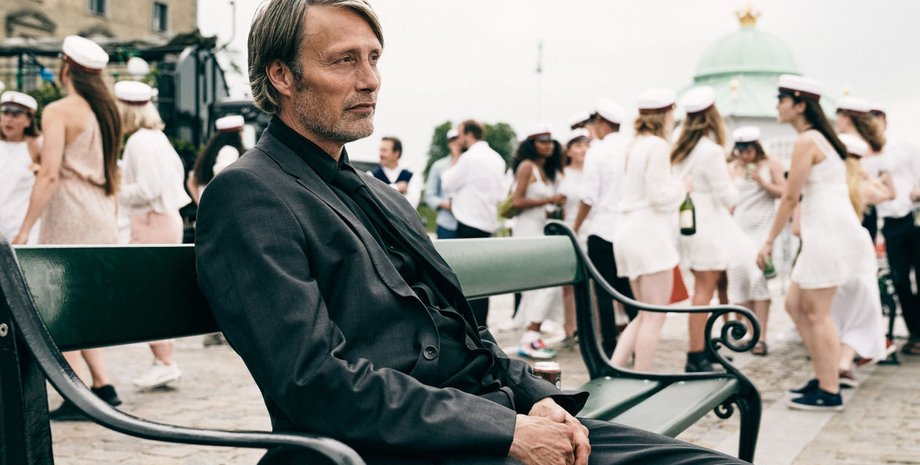 кадр из фильма "Еще по одной", Another Round, Мадс Миккельсен, фильм года, европейский оскар 2020