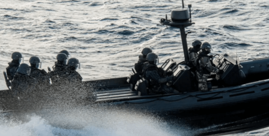 Зодиак, лодки, канада