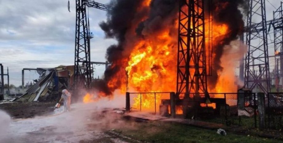 Обстріл, наслідки обстрілу, українська енергетика, пожежа, атака