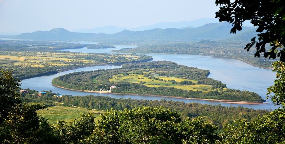 острів даманський