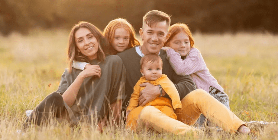 Депутаты предлагают увеличить многодетные семьи в Украине