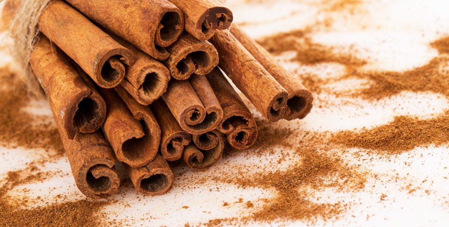 За допомогою кориці можна прибрати пару см на вашій талії