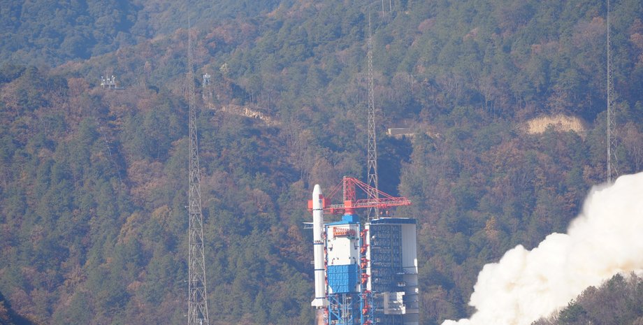 Ракетоносій Long March-2C