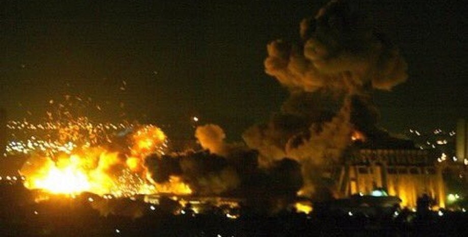 Результаты ракетного удара в Дамаске / Фото: twitter.com/OmarKuddus/
