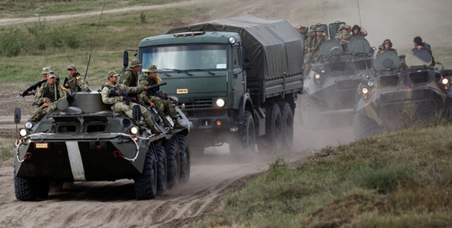 військове вторгнення, російські військові, що робити при нападі РФ, військова агресія Росії