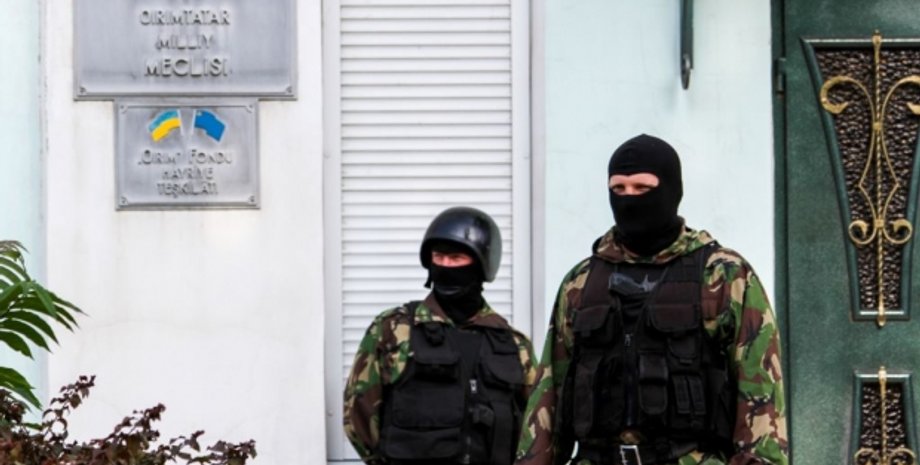 Обыск в Меджлисе / Фото: УНИАН