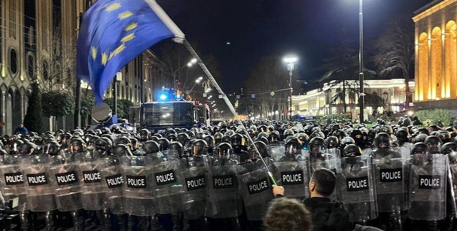 россия, грузия, притеснения, россияне, россияне призывают ввести войска