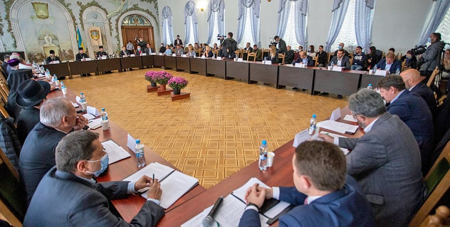 Всеукраинский совет церквей