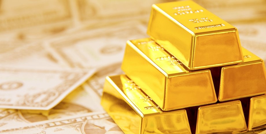 Иллюстративное фото золотых слитков