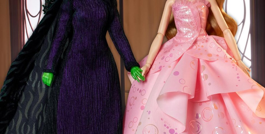 Синтия Эриво и Ариана Гранде, кукла Барби