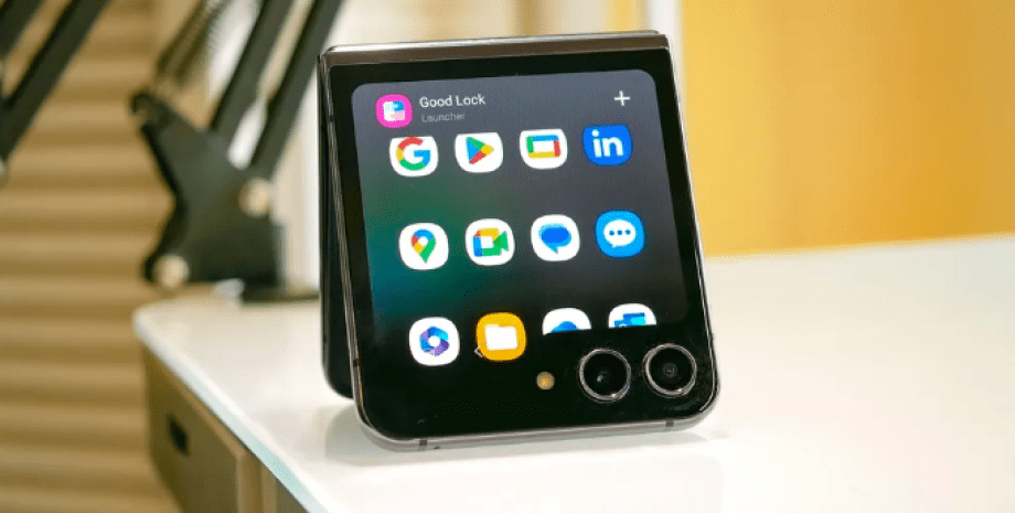 Samsung Galaxy Z Flip 6, смартфон-раскладушка, складной смартфон