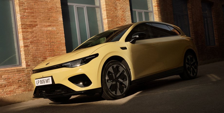 Leapmotor B05 електромобіль Leapmotor B05