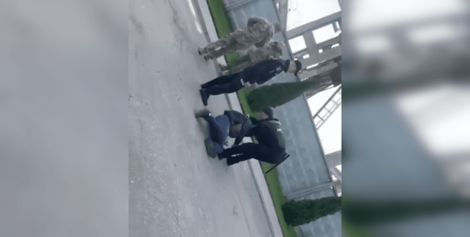 конфлікт із ТЦК, скандал із ТЦК, ТЦК у Світловодську, Світловодськ, ТЦК побили чоловіка