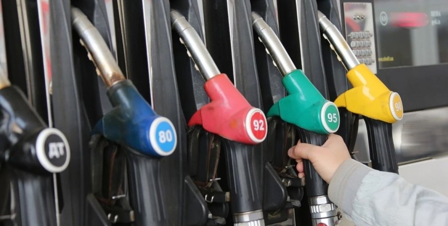ціни на бензин, ціни на бензин в Україні, ціна А-95, ціна бензину, бензин А-95