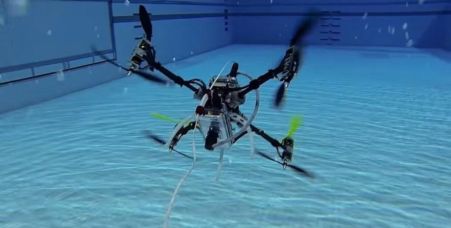 Український дрон