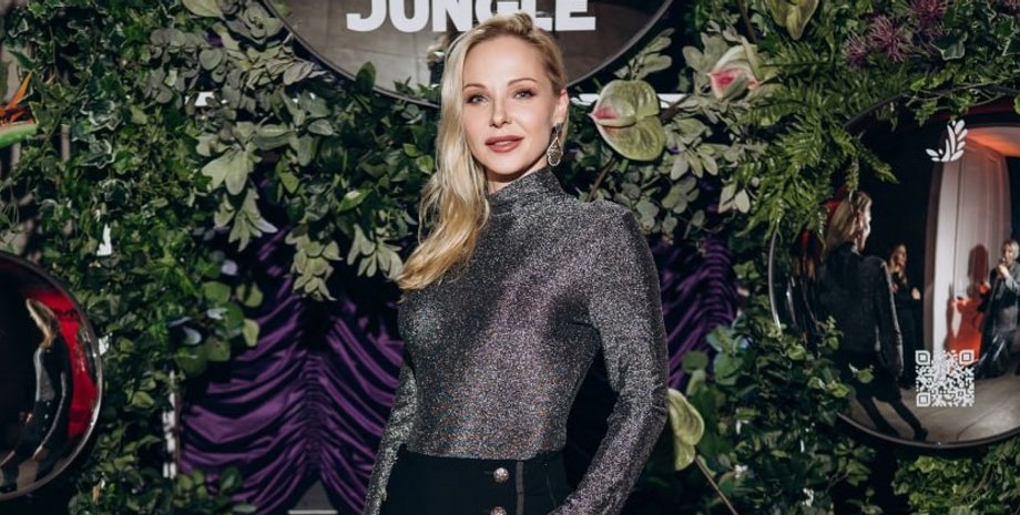 Даша Трегубова на светском мероприятии