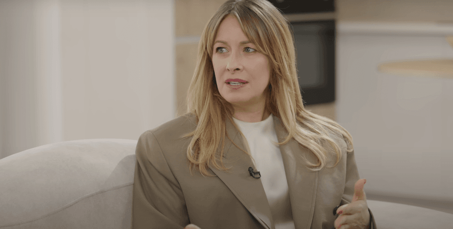 Олена Кравець, комічна акторка, Студія Квартал 95, Кравець про Винника, пародія Кравець на Винника