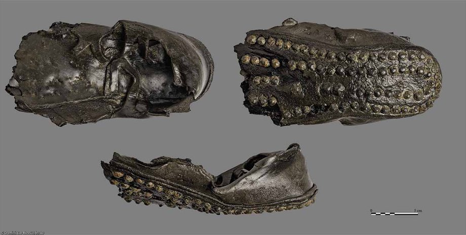 поселения, раскопки, археологи, археология, исследования, Франция, римское поселение, ремесленный центр, артефакты, находки, постройки, ремесленничество, очистные сооружения, речной ил, рыбаки, монеты, броши, золото