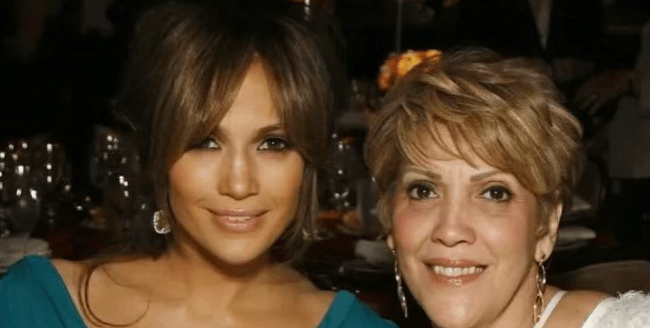 Дженнифер Лопес с мамой, мама дженнифер лопес, гваделупе родригес, день рождения, поздравления