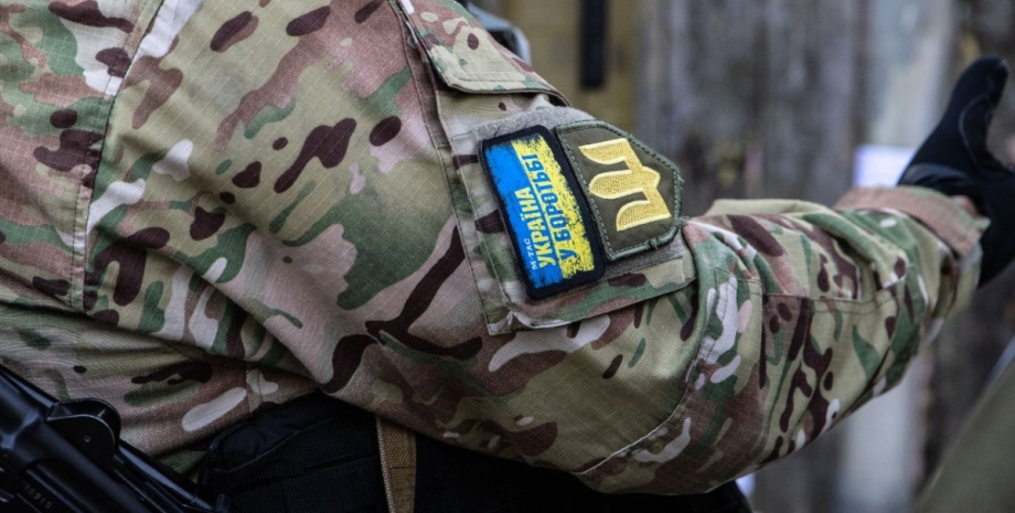 За оскорбление военных ВСУ в Раде предлагают наказывать штрафами и лишением свободы Военный ВСУ