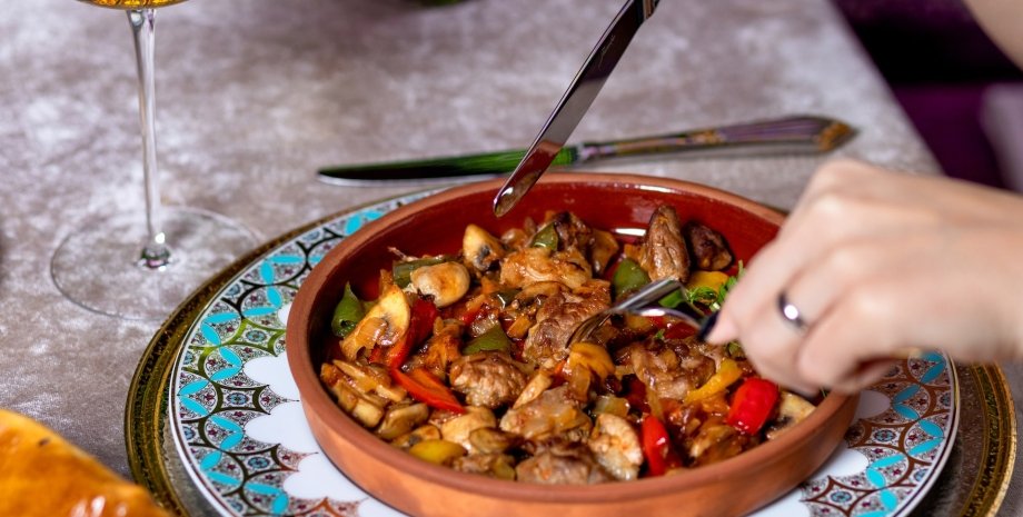 Адана-кебаб, кебаб, рецепт кебаба, мясное блюдо, турецкая кухня