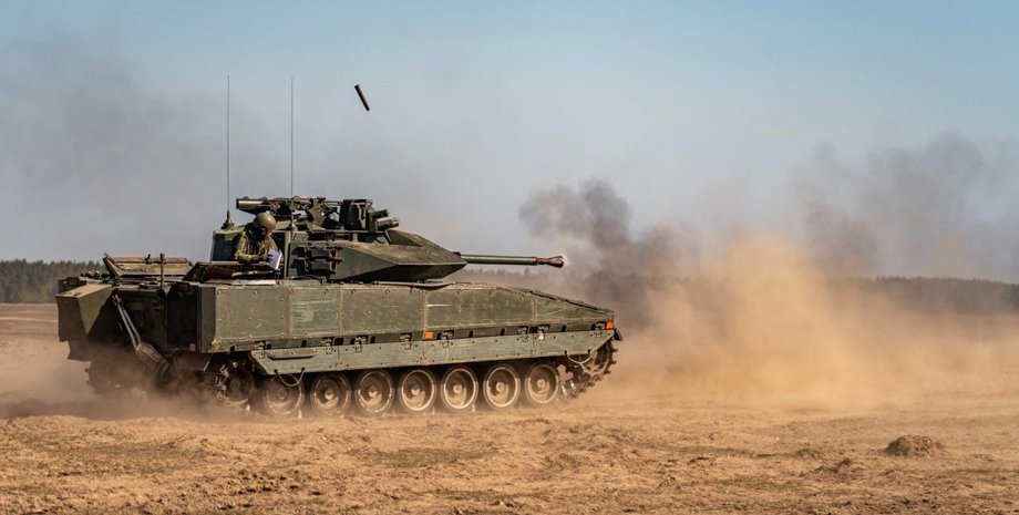 БМП CV 90 для Нидерландов