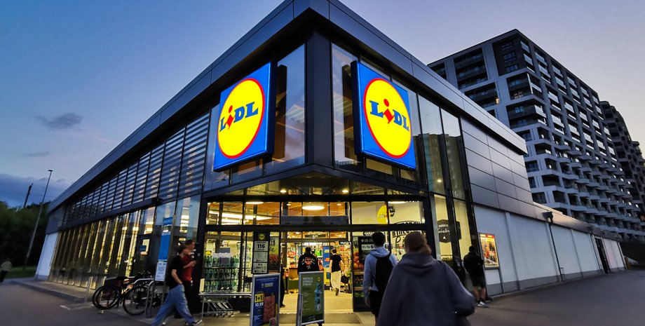 Логотип известной торговой сети содержит изображение "невидимого" животного: о ком идет речь