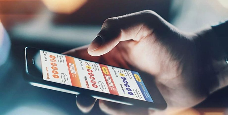 Онлайн лотерея, сорвал джекпот, второй шанс, лотерея, деньги, приз, главный приз, не знал о деньгах, не знал о победе, выиграл в лотерею