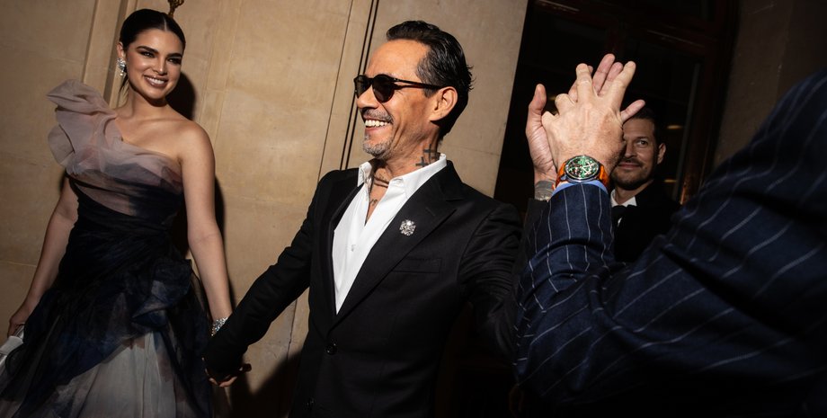 Марк Энтони и Надя Феррейра, бывший муж Джей Ло, жена Марка Энтони, Надя Феррейра мисс мира, саудовская аравия