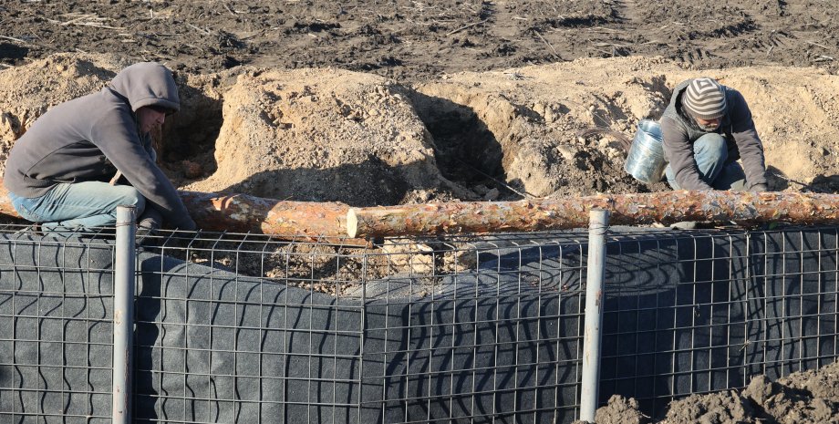 L'amélioration des fortifications est une tâche planifiée de la protection du pa...