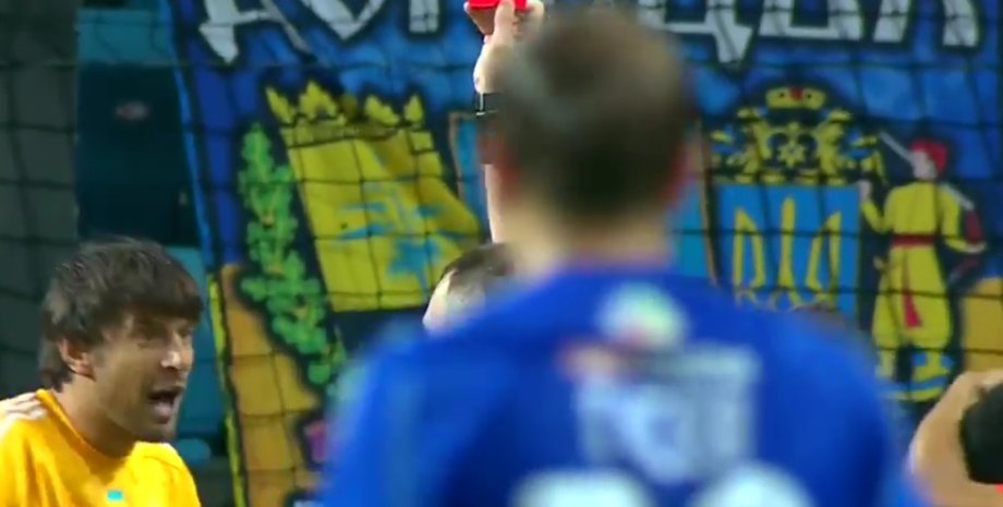 Удаление Александра Шовковского / Кадр из видео Youtube