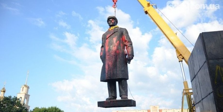 демонтаж памятник ленину славянск, памятник ленину, продажа, аукцион