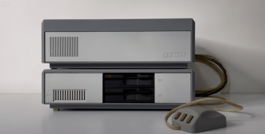 старый компьютер, компьютер ссср, чернобыль компьютер