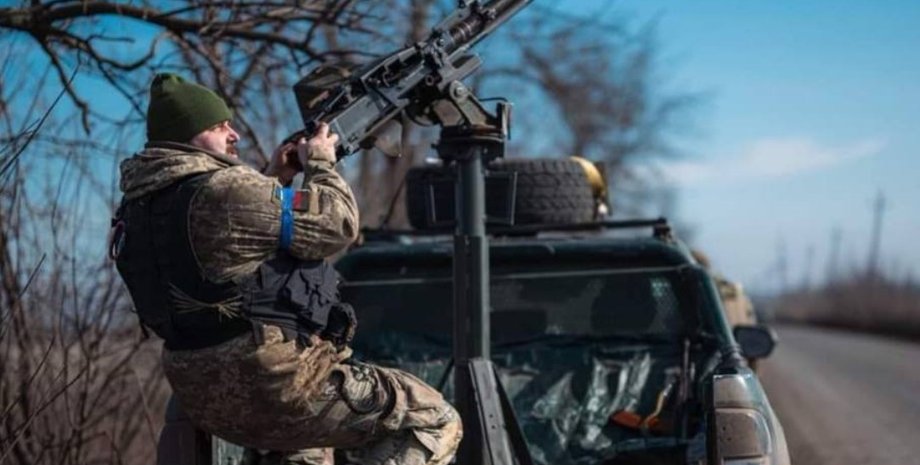 боєць мобільної групи ППО