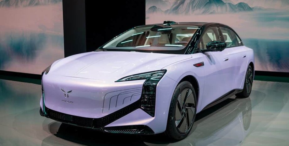 электромобиль Hongqi E001, Новый Hongqi E001, Hongqi E001, китайский электромобиль