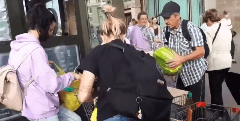 воровство арбузов в питере