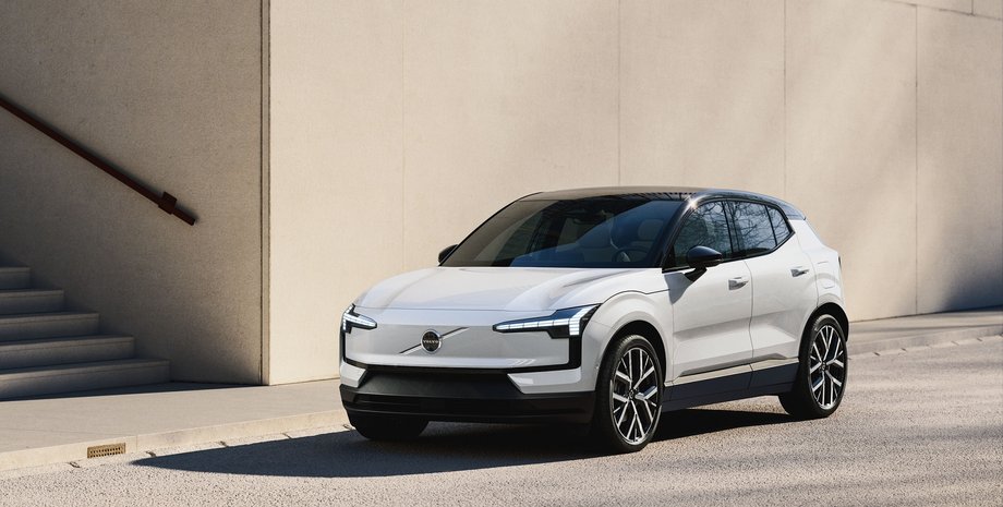 електромобіль Volvo EX30