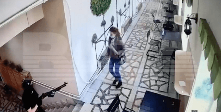 Силовики допросили бывшую девушку Тимура Бекмансурова