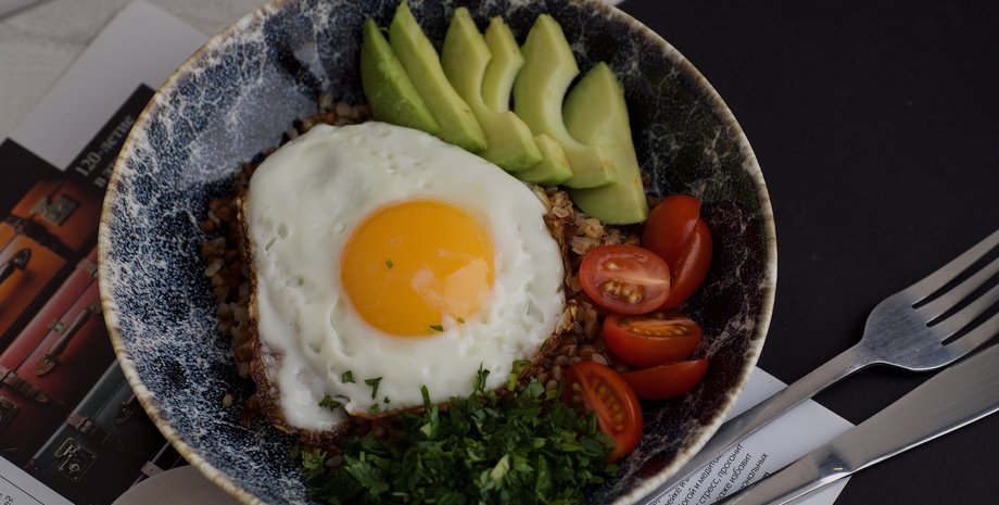 котлета с яйцом сверху, запеченная котлета, куринария