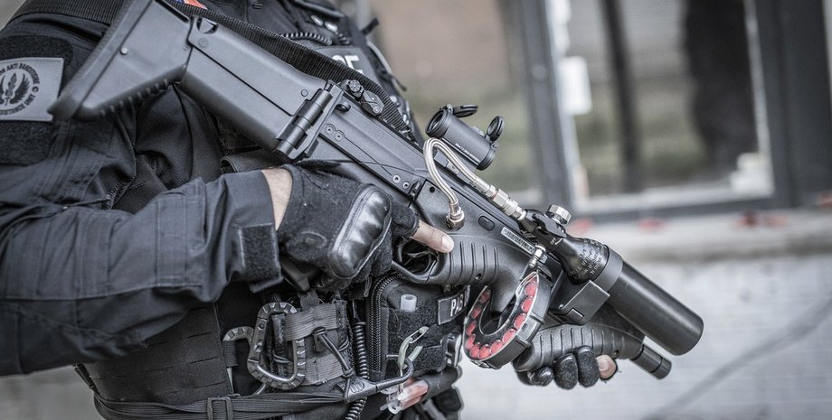 FN Smart ProtectoR-303T, ружье, беспорядки, оружие для полиции