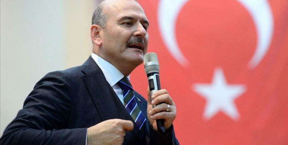 сойлу обвинил послов сша