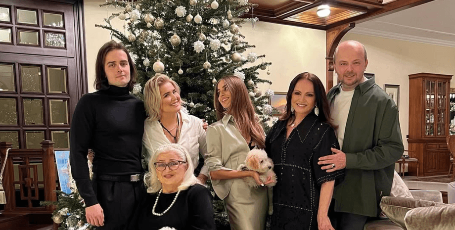 София Ротару с семьей, внучка софии ротару, софия евдокименко, день рождения, дети софии ротару, бойфренд внучки ротару